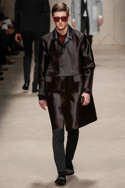 Look 42